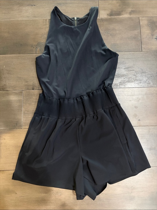 Athleta Pants - Athleta Black Cosmic Flutter Romper